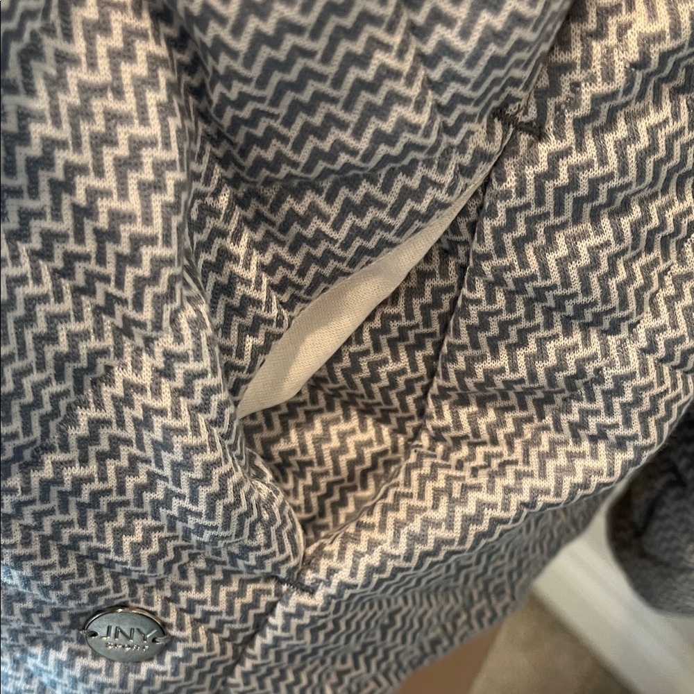 NWT Jones New York, lt blue Quilted Hoodie w/ pockets - Picture 2 of 6